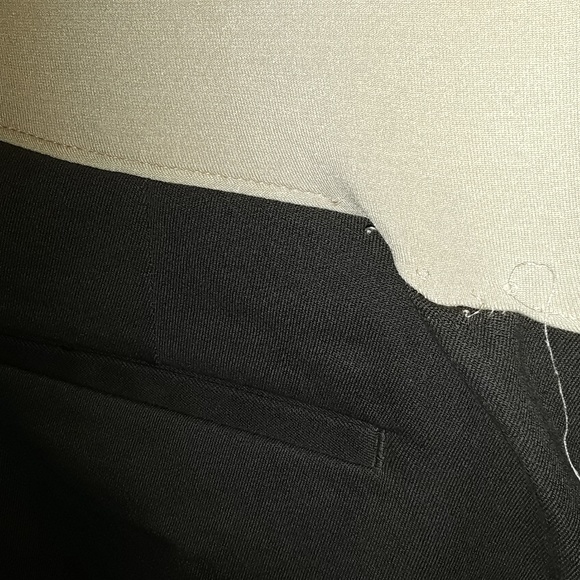 GAP Maternity Full Panel Skinny Pants w/Bi-stretch - Picture 6 of 6